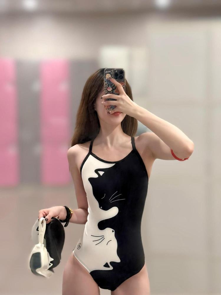 Black White Kitten Print Women - огляд і ціна Womens Suit